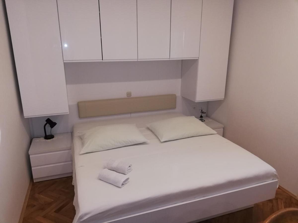 Apartment Anita Макарска Экстерьер фото